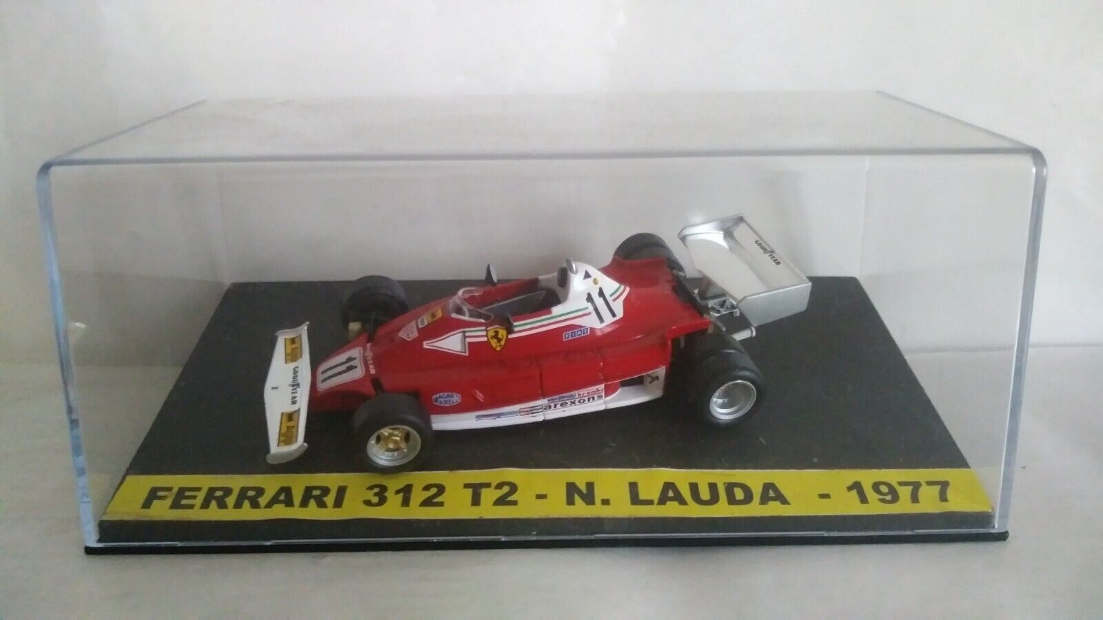 1977.- Niki Lauda. Ferrari 312 T2. – – Coleccionismo de