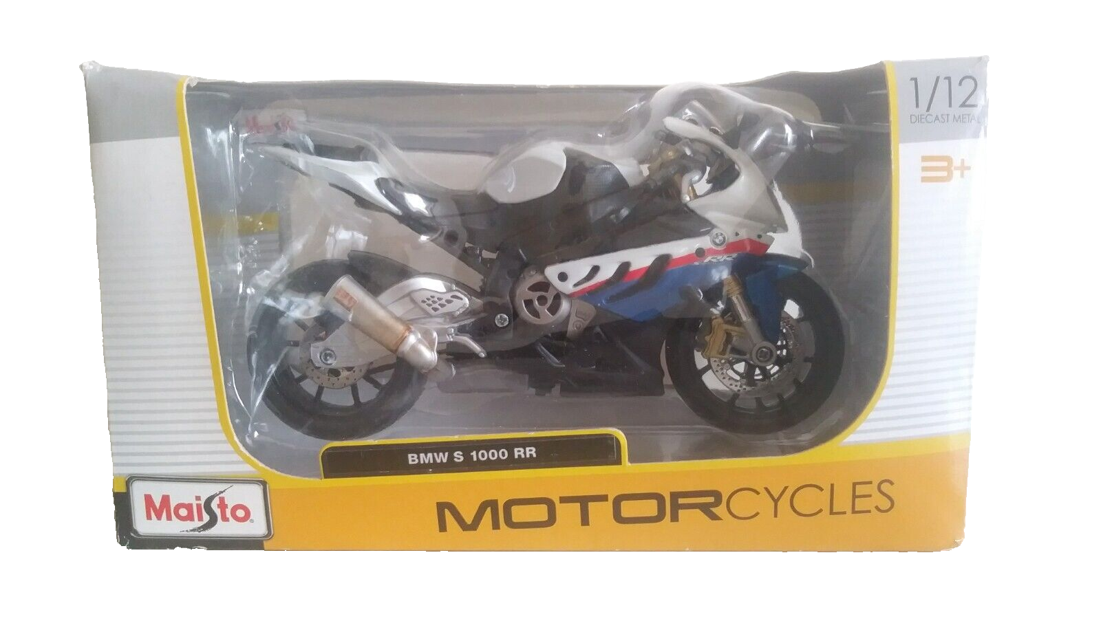 Motocicleta de jucarie Maisto BMW S 1000 RR 1:12, detaliu fin, 17cm Motocicleta de jucarie Maisto BMW S 1000 RR 1:12, detaliu fin, 17cm