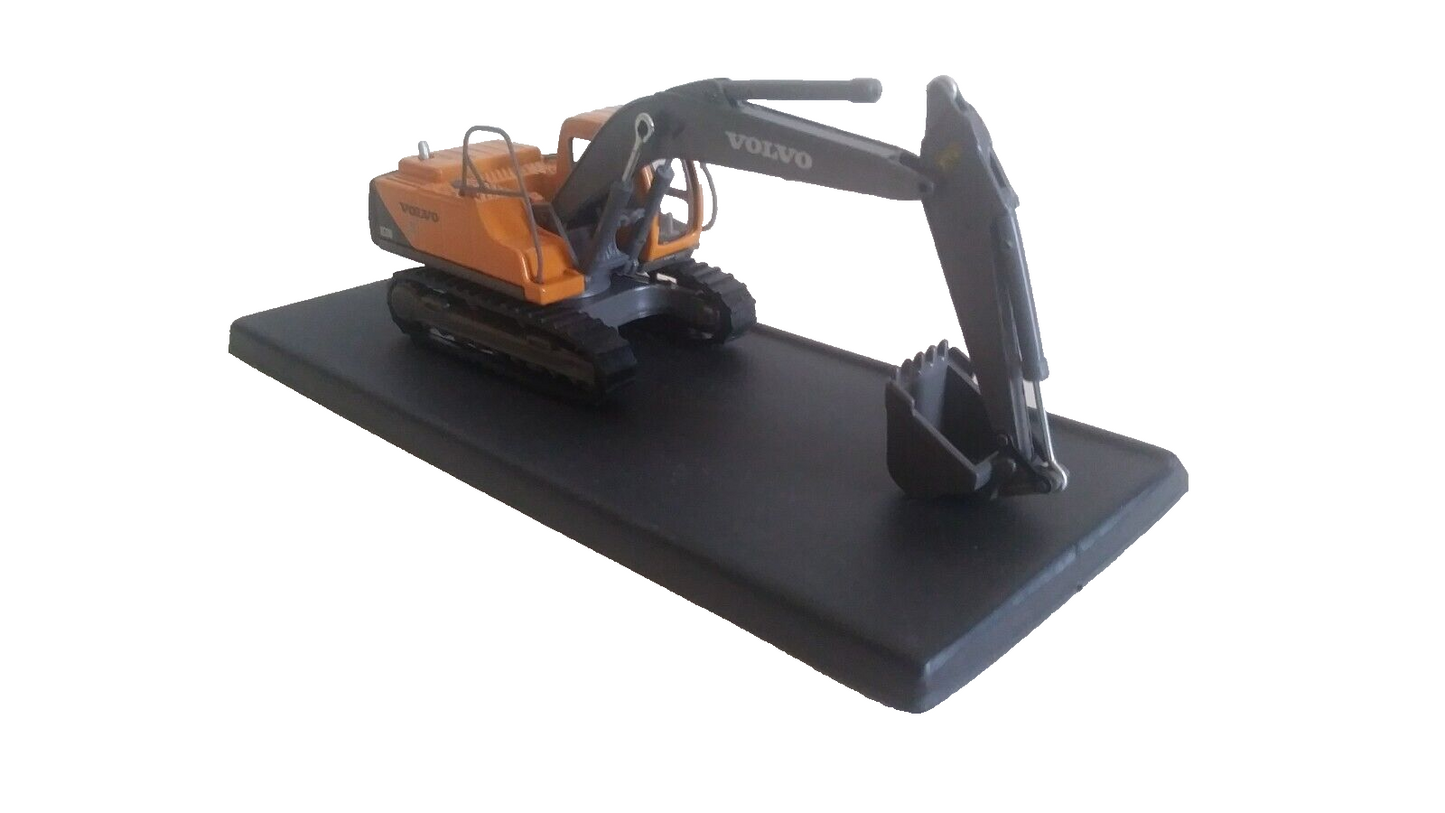 VOLVO EC210 SCALA 1/87