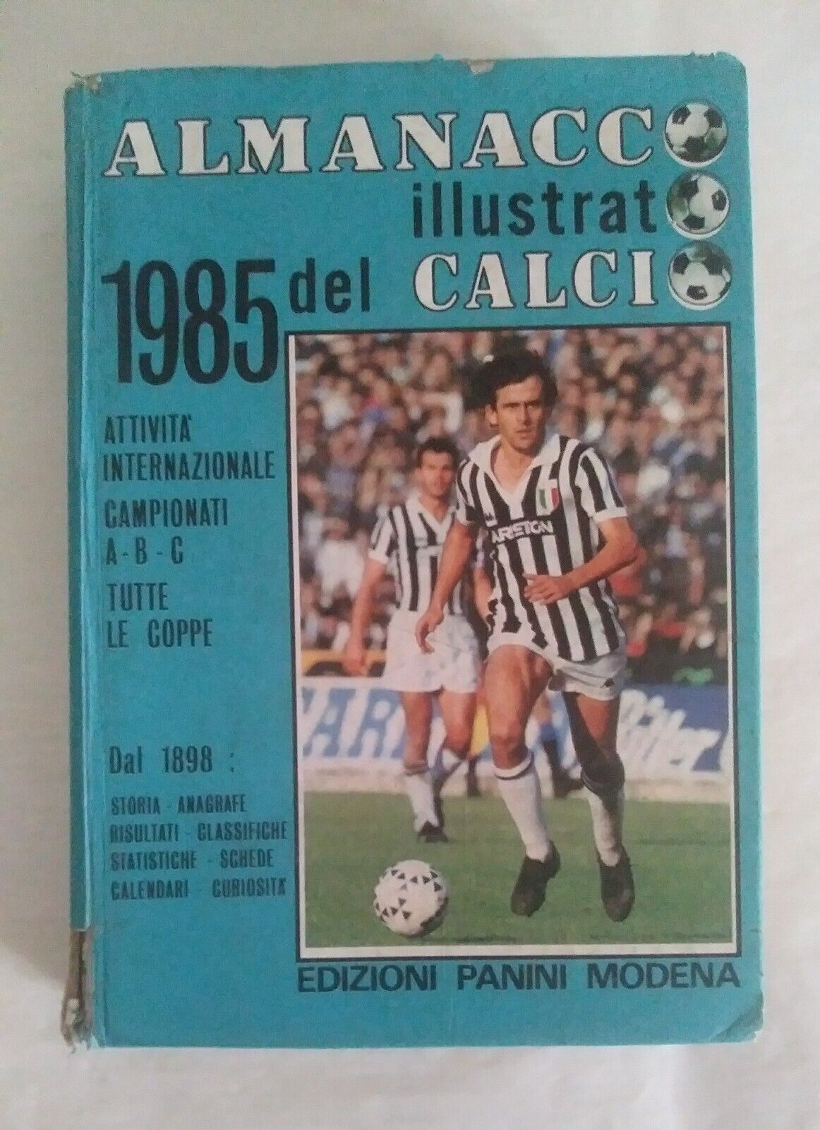 ALMANACCO PANINI SCEGLI DAL MENU A TENDINA