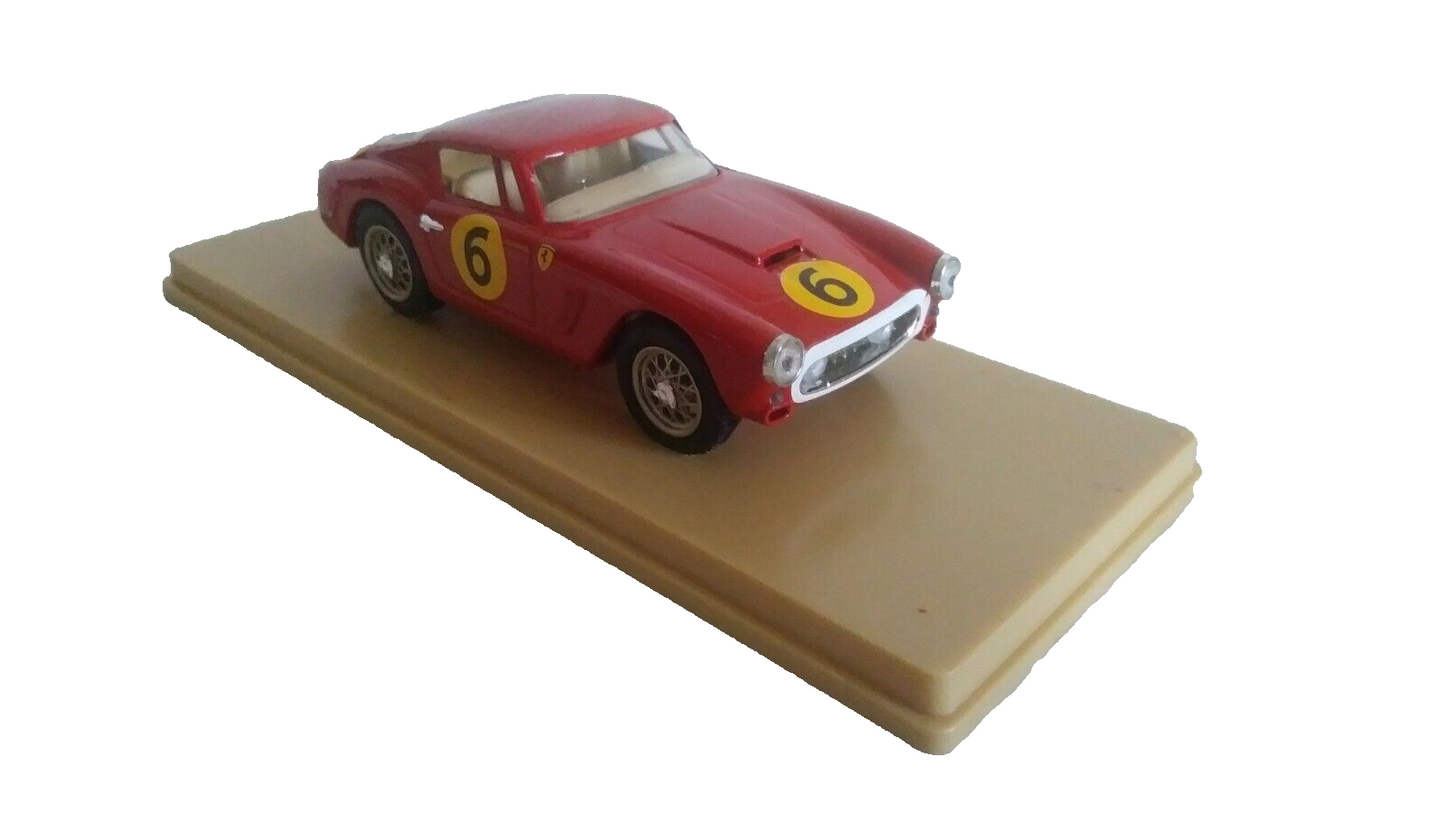 FERRARI 250 GT "SWB" " TOURIST TROPHY" 1961 IDEA 3 SCALA 1/43