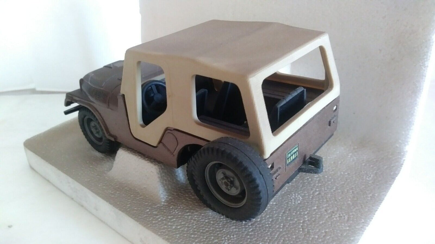 JEEP GOLDEN EAGLE POLISTIL SCALA 1/25