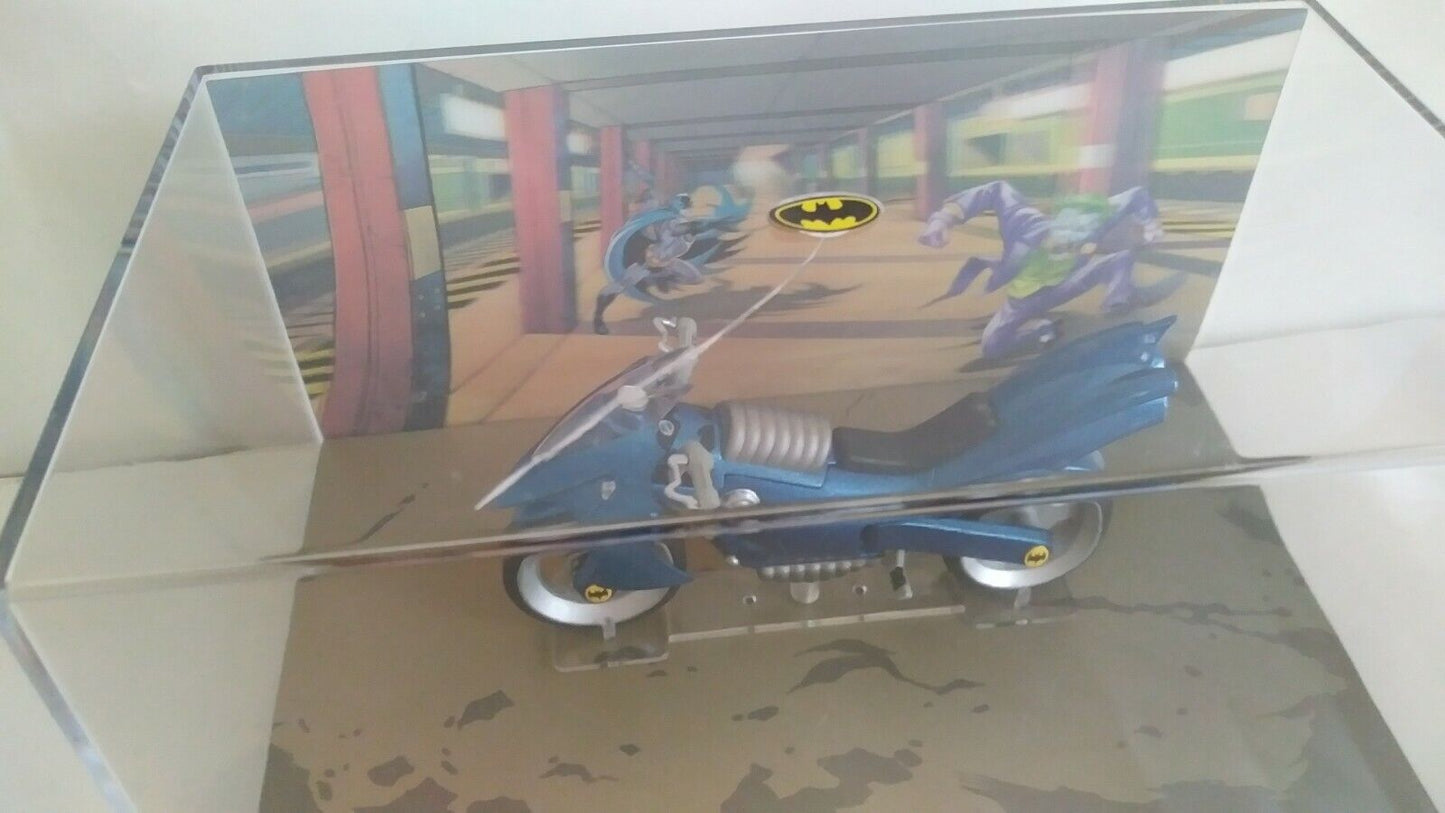 BATMAN: LEGENDS OF THE DARK KNIGHT (BATCYCLE) "BATMAN AUTO COLLECTION"