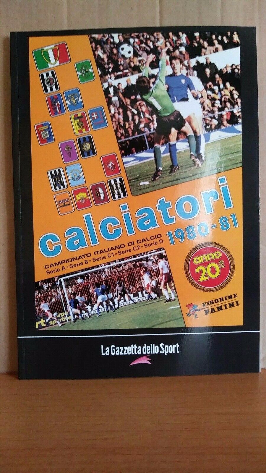 ALBUM CALCIATORI PANINI RISTAMPE LA GAZZETTA SCEGLI DAL MENU A TENDINA