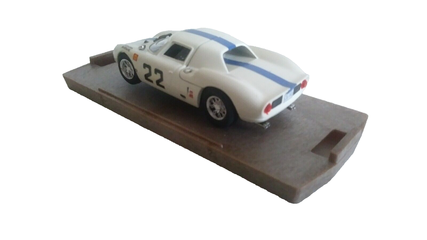 FERRARI 250 LM 1964 MODEL BOX SCALA 1/43