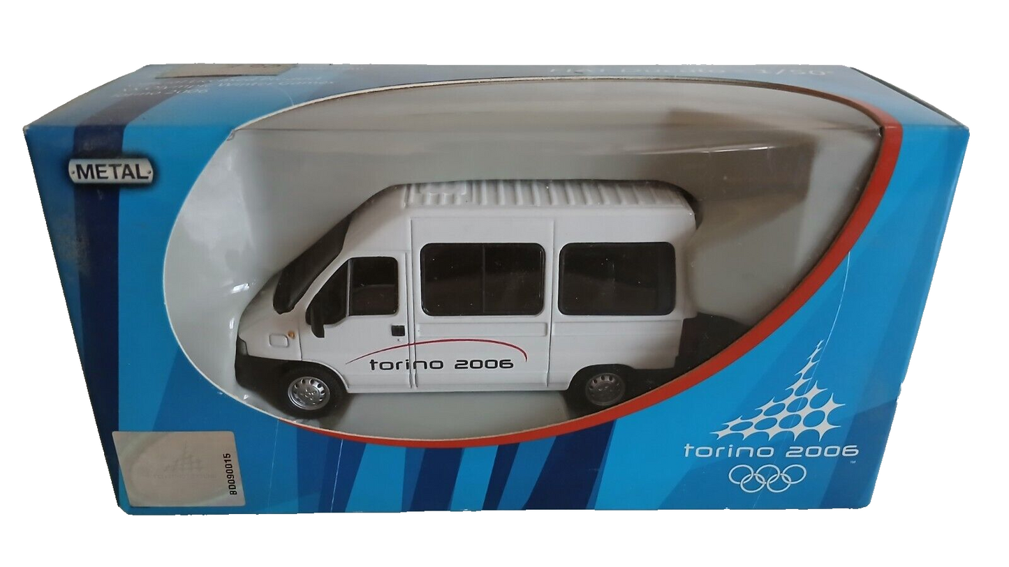 FIAT DUCATO OLIMPIADI/OLYMPIC GAMES TORINO 2006 MAJORETTE SCALA 1/50