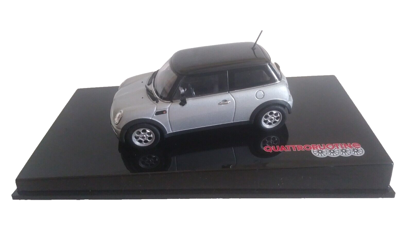 BMW MINI COOPER AUTOART 1/43