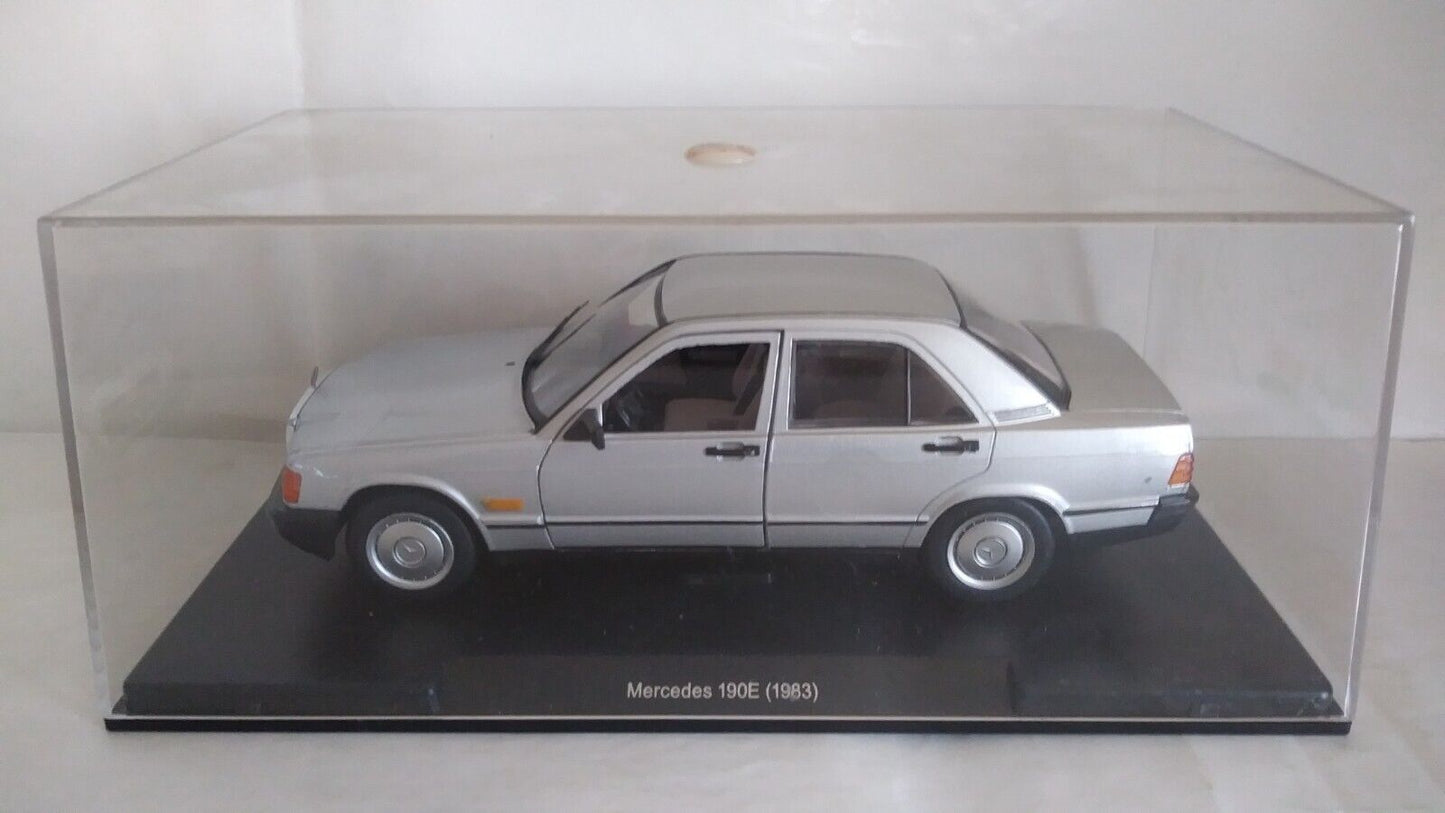 AUTO VINTAGE DELUXE COLLECTION 1/24 SCEGLI DAL MENU A TENDINA