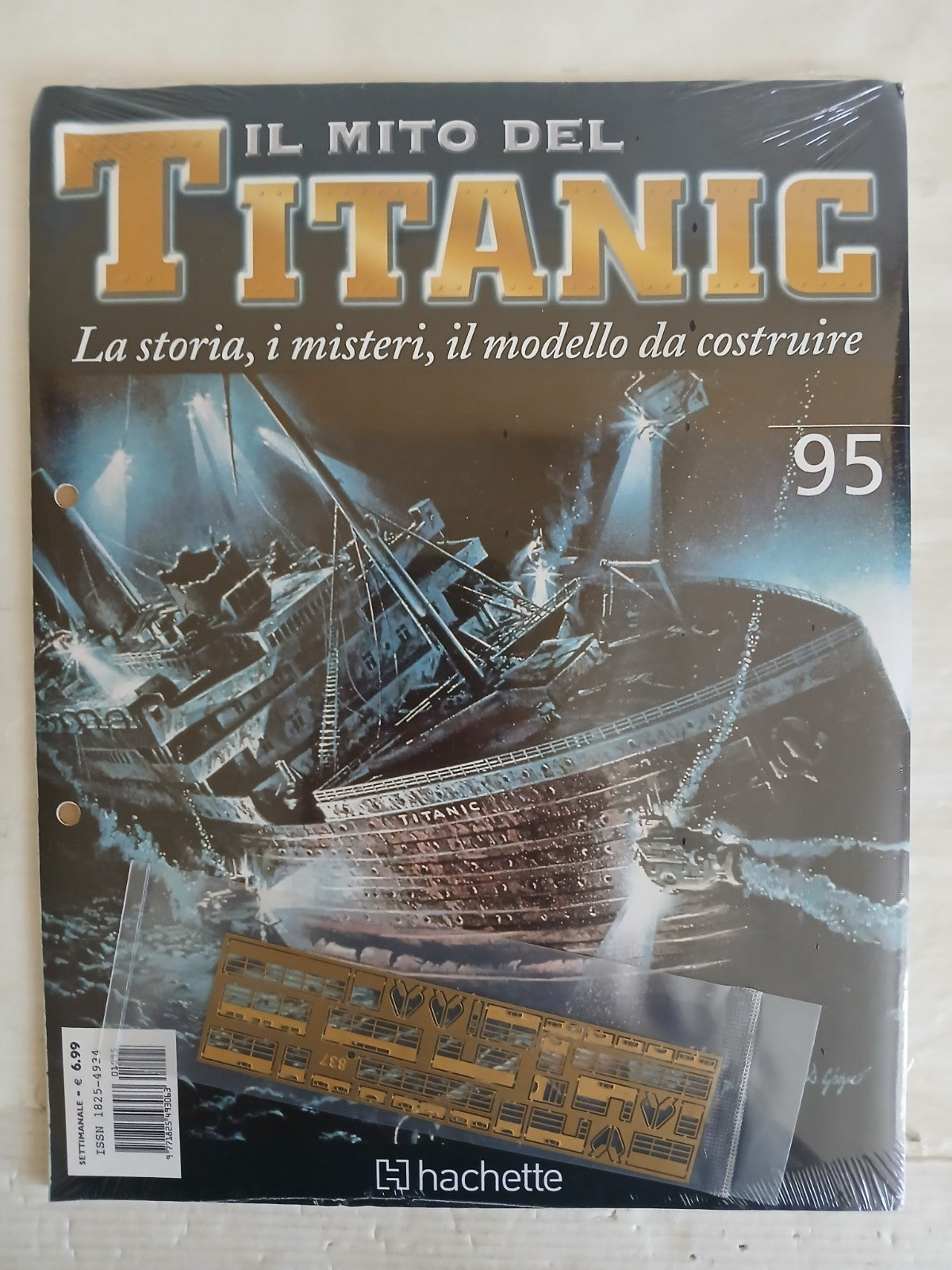 https://i.ebayimg.com/00/s/MTYwMFgxMjAw/z/0rMAAeSwgyhpxoWF/$_57.JPG?set_id=880000500F
