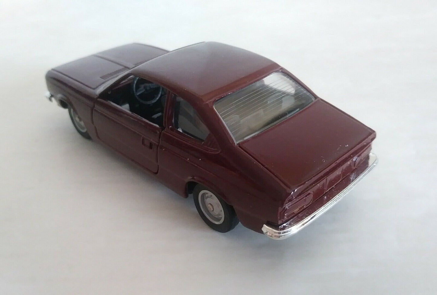 LANCIA BETA COUPE' SOLIDO SCALA 1/43