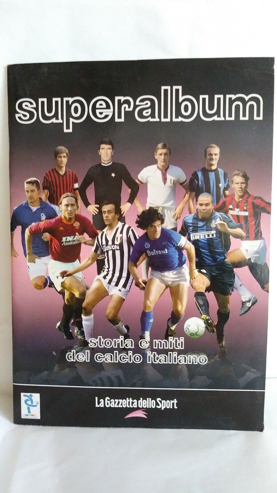 SUPERALBUM STORIA E MITI DEL CALCIO ITALIANO GAZZETTA SPORT. PRESENTI 6 FIGURINE