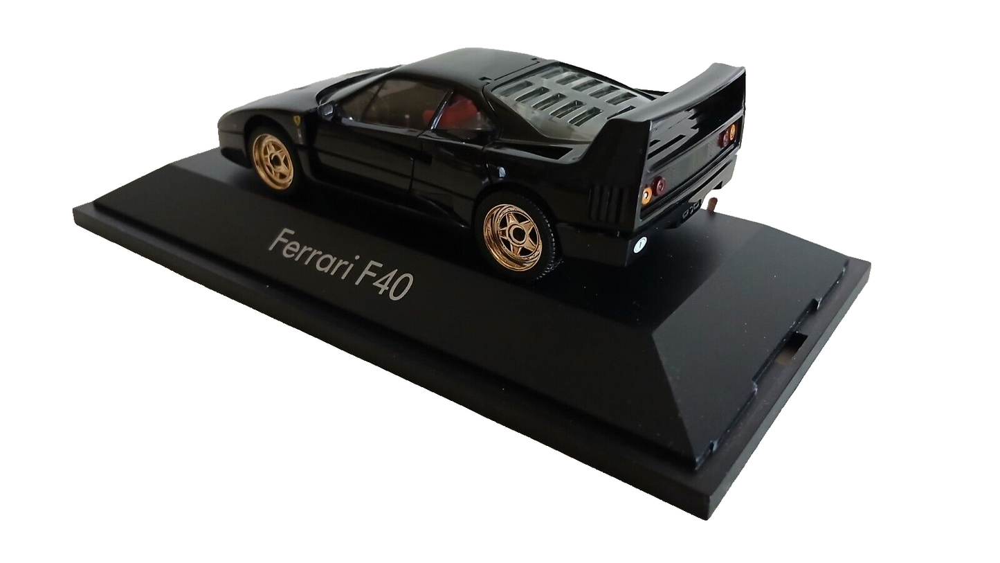 FERRARI F40 HERPA SCALA 1/43