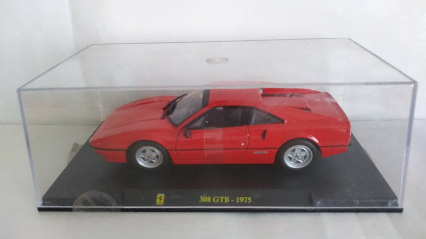 LE GRANDI FERRARI 1:24 SCEGLI DAL MENU A TENDINA