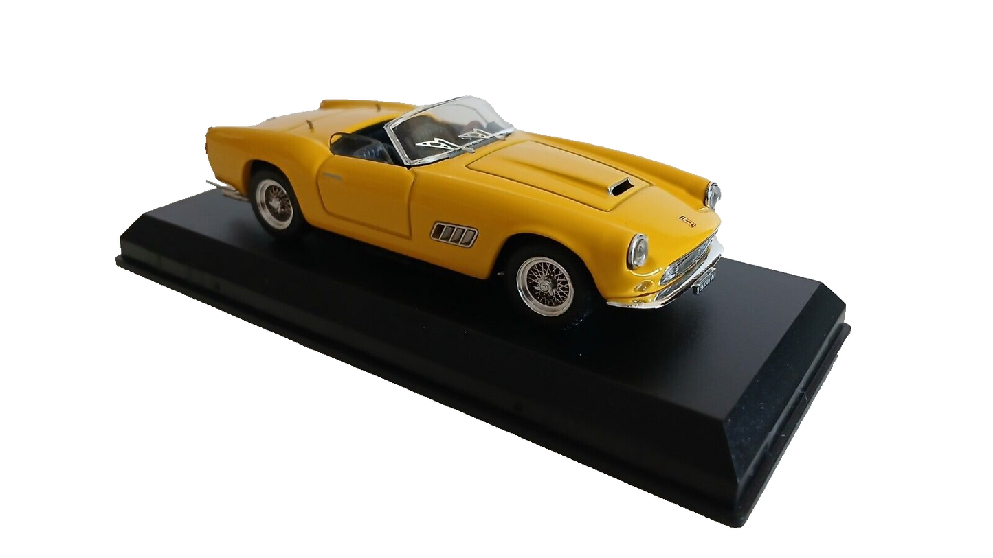 FERRARI 250 CALIFORNIA "STRADALE" ART MODEL 1/43