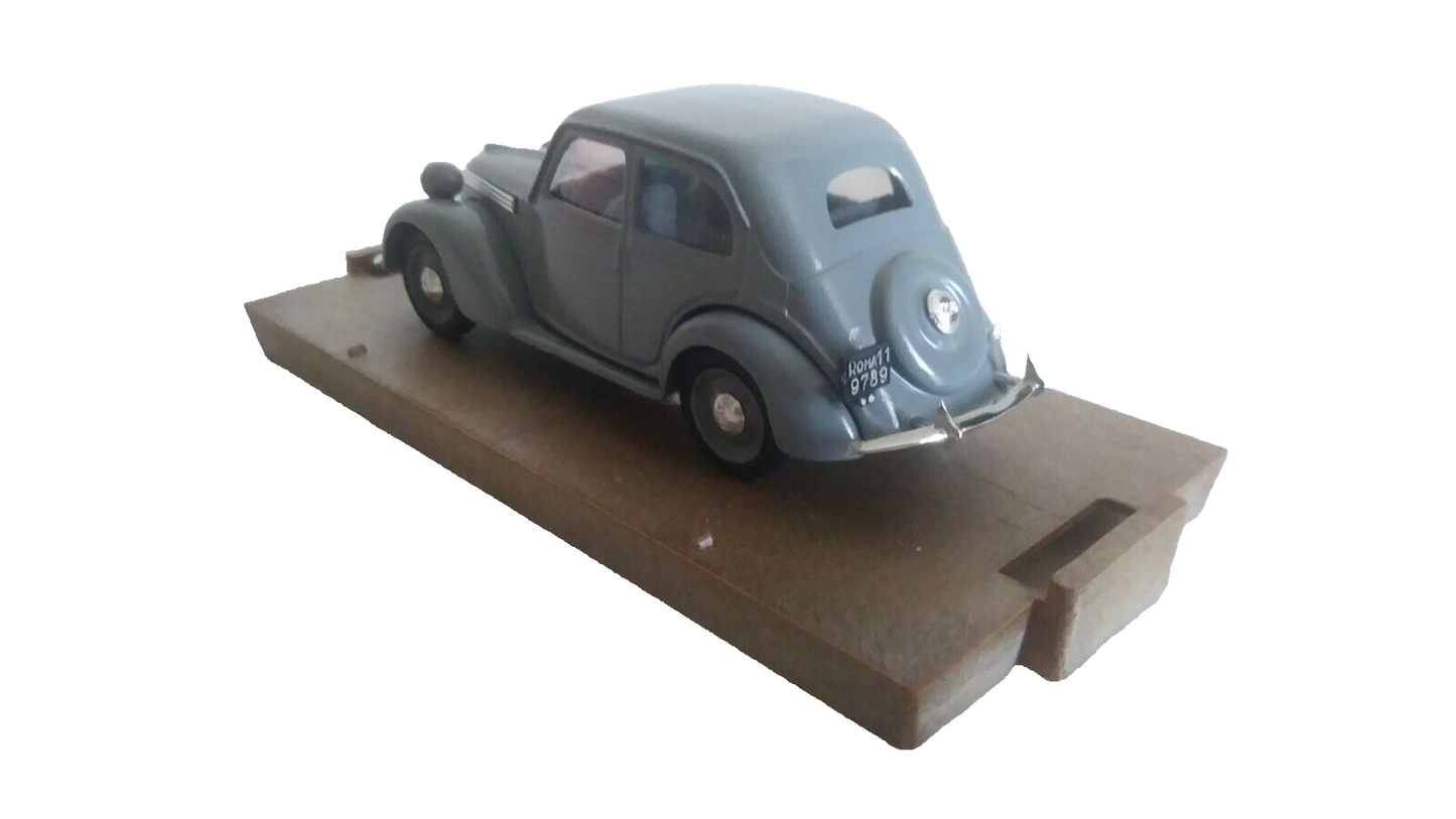 FIAT 1100 B BERLINA 1948-1949 BRUMM 1/43