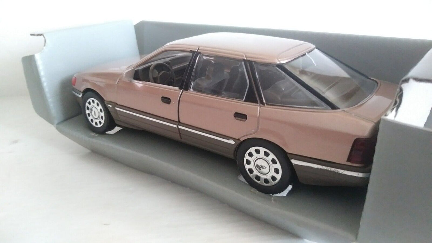 FORD SCORPIO SCHABAK SCALA 1/25