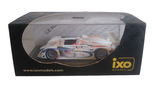 AUDI R8 TEAM CHAMPION LE MANS 2001 IXO SCALA 1/43