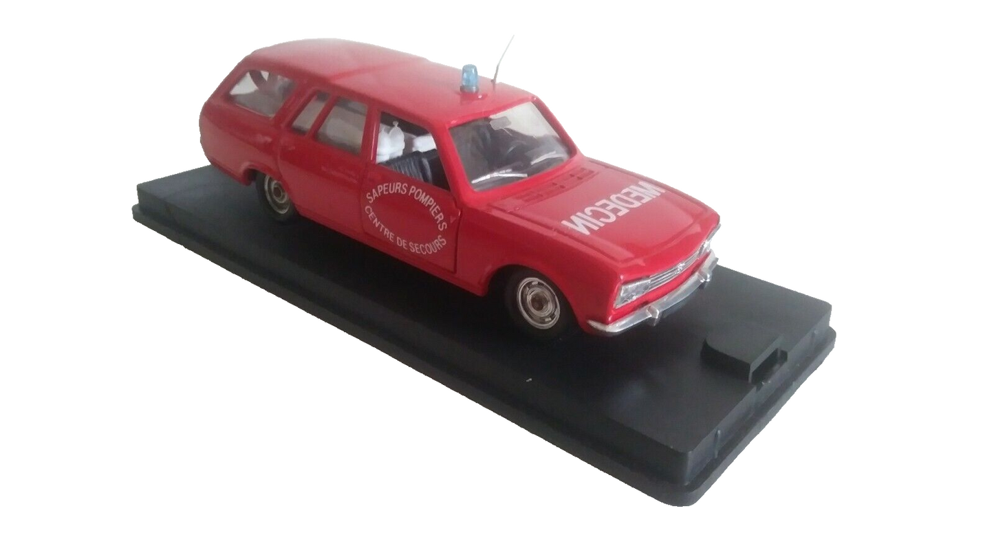 PEUGEOT 504 BREAK "VIGILI DEL FUOCO-FIRE ENGINE" VEREM 1/43