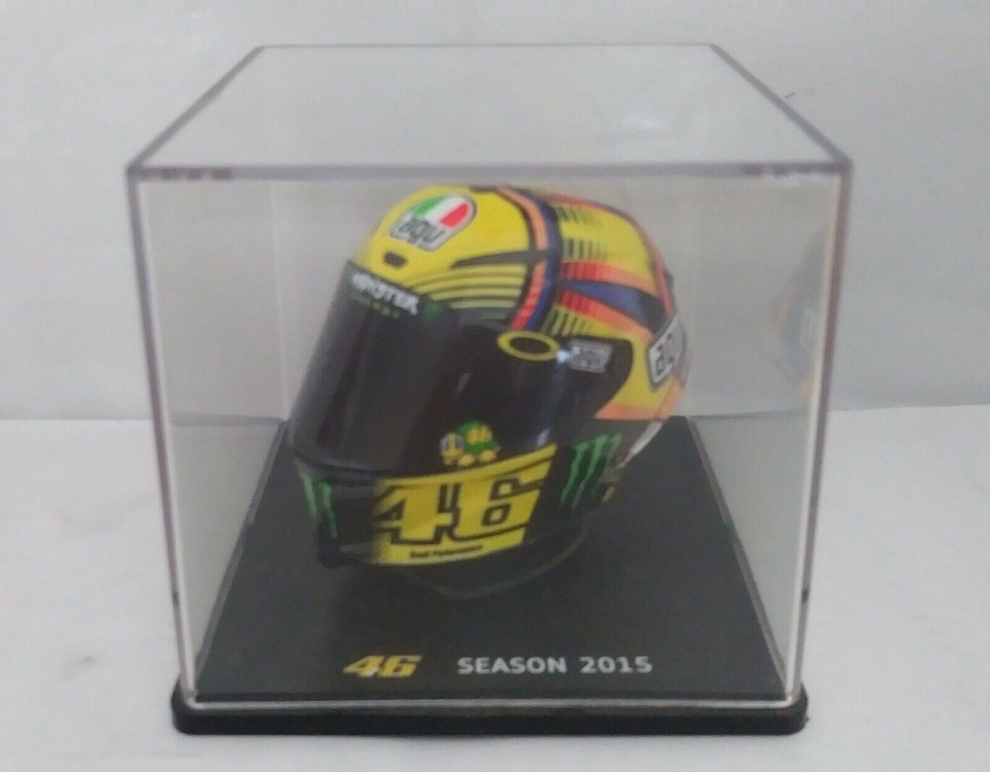 CASCHI - HELMET - VALENTINO ROSSI SCEGLI DAL MENU A TENDINA