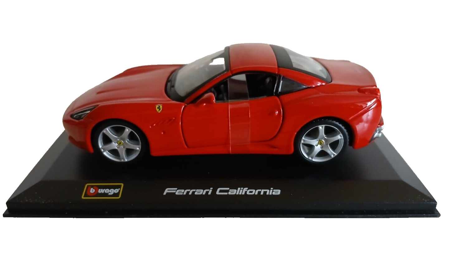 FERRARI CALIFORNIA BURAGO SCALA 1/32