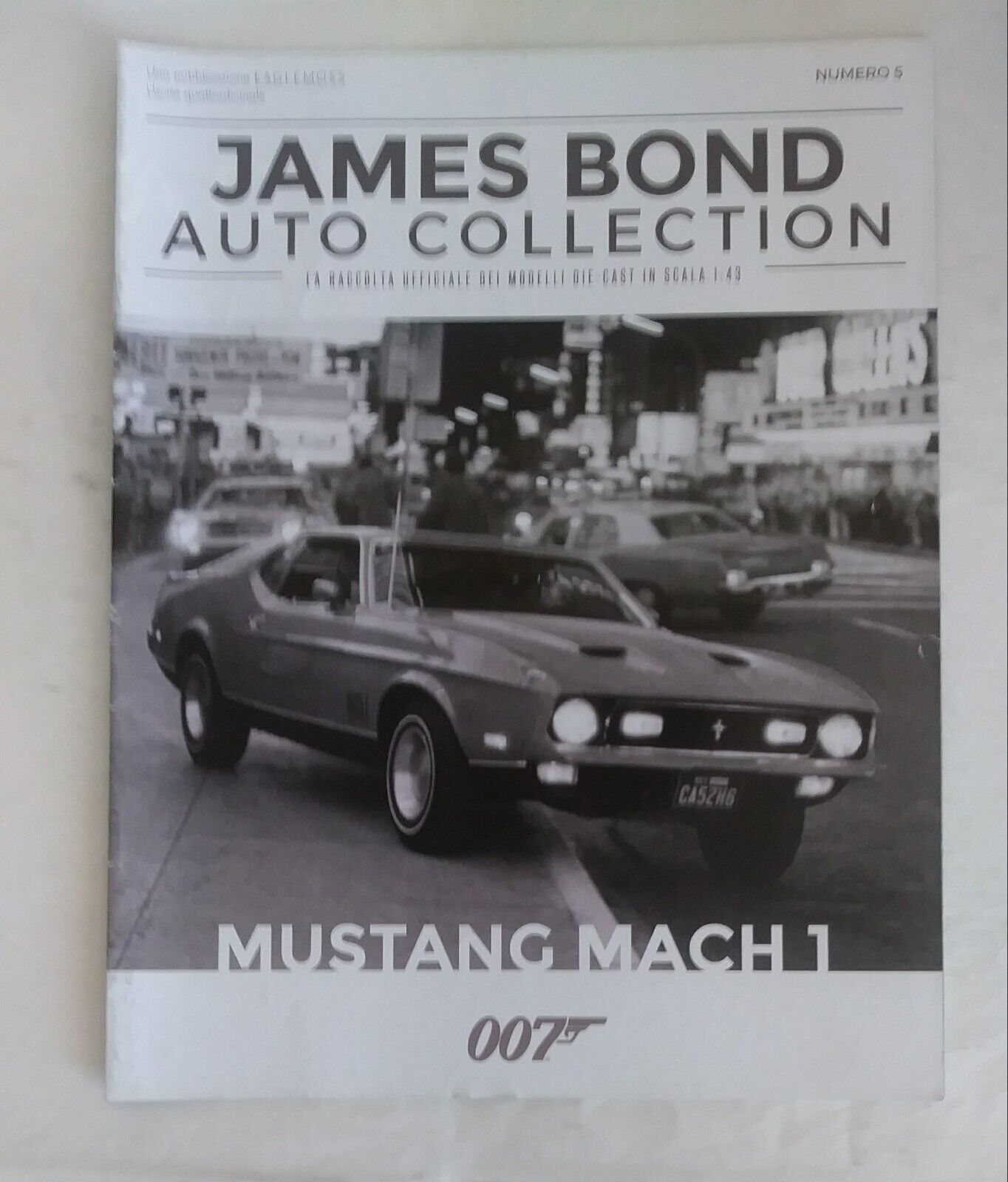 JAMES BOND AUTO COLELCTION FASCICOLI SCEGLI DAL MENU A TENDINA