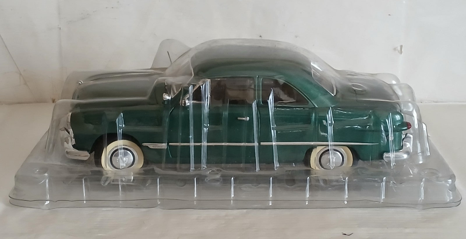 https://i.ebayimg.com/00/s/ODIyWDE2MDA=/z/nLgAAeSwrWdp5ir4/$_57.JPG?set_id=880000500F