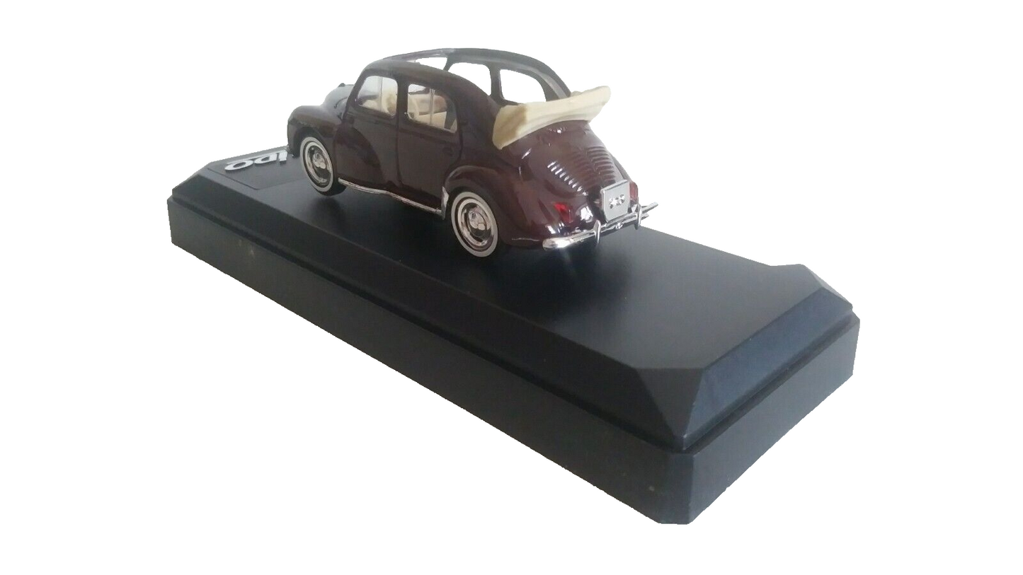 RENAULT 4CV DECOUVRABLE SOLIDO SCALA 1/43