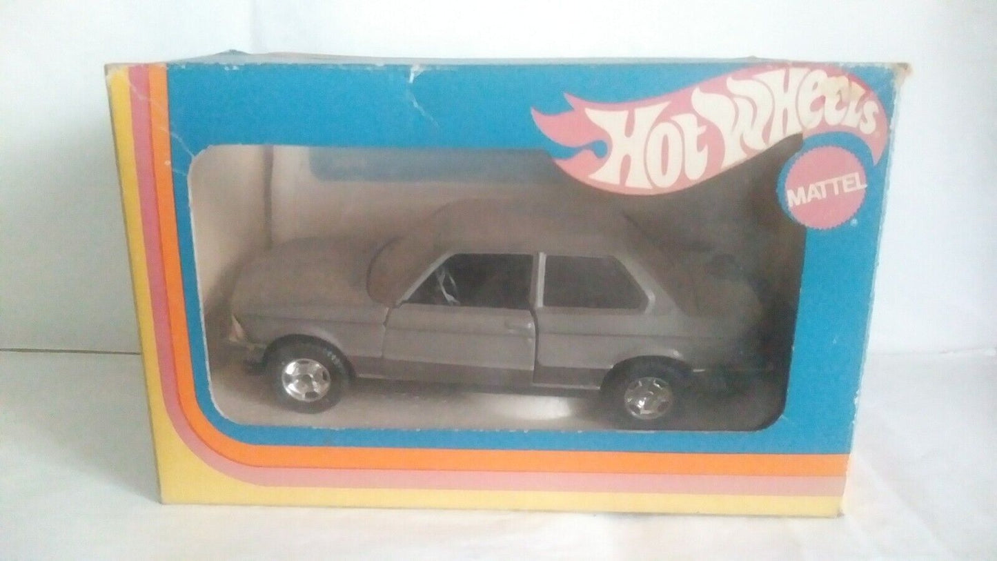 BMW 320 HOTWHEELS SCALA 1/25