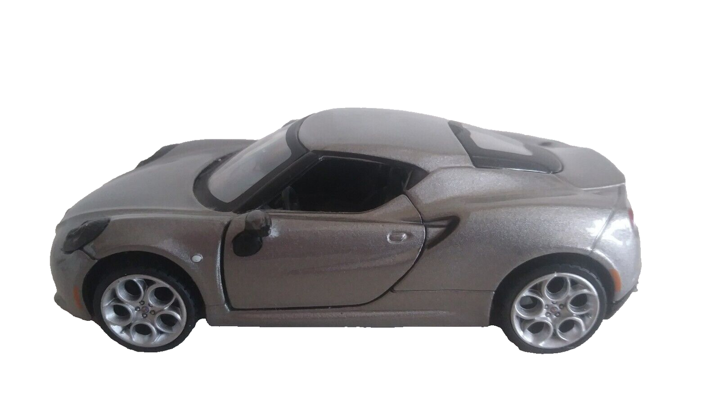 ALFA ROMEO 4C BURAGO SCALA 1/32