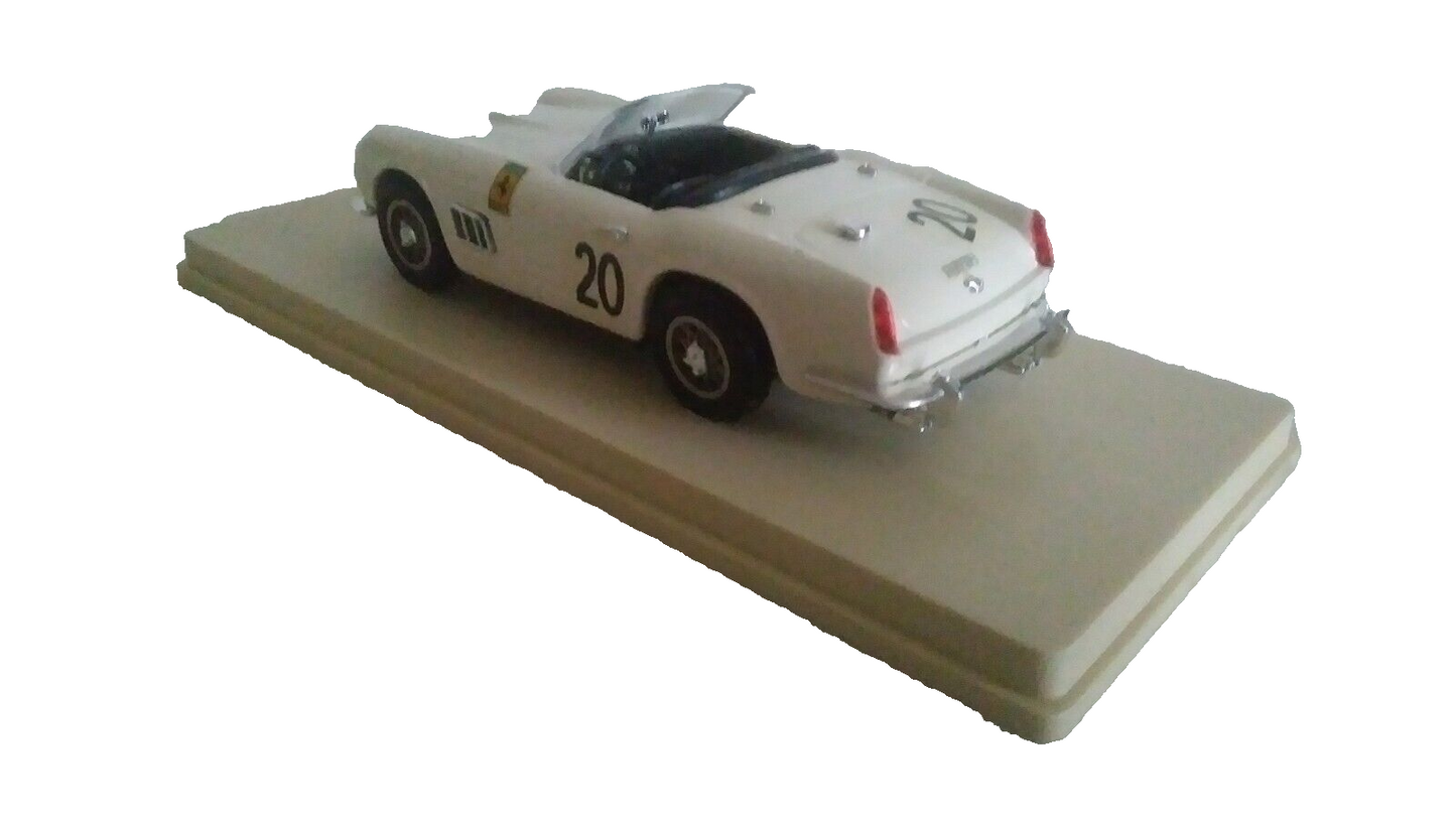 FERRARI 250 GT SPIDER CALIFORNIA "LE MANS 1960" SCALA 1/43