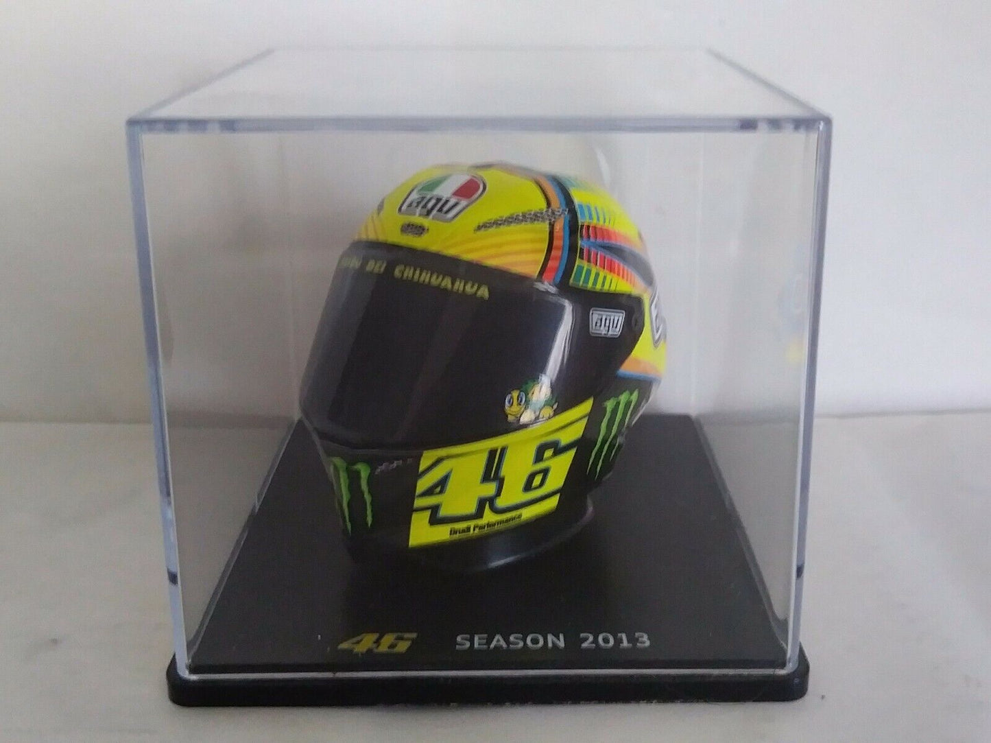 CASCHI - HELMET - VALENTINO ROSSI SCEGLI DAL MENU A TENDINA