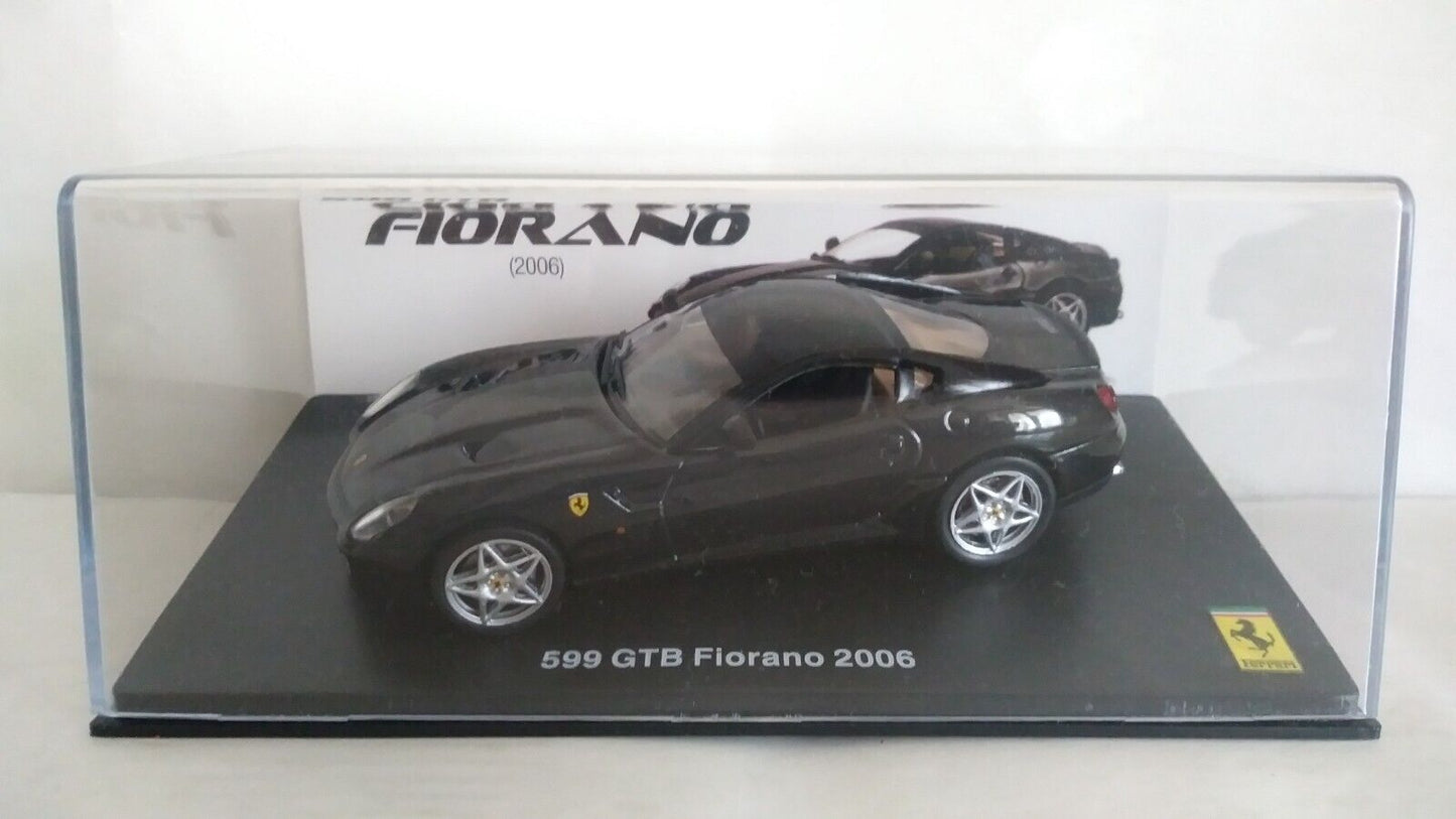 FERRARI GT COLLECTION 1:43  SCEGLI DAL MENU A TENDINA