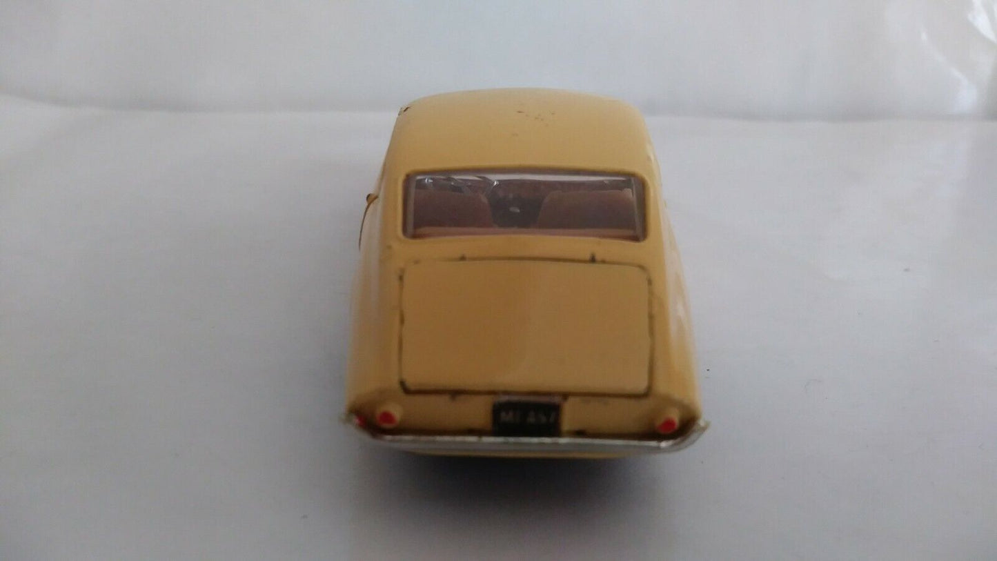 FIAT 1500 GT GHIA POLITOYS-M N 528 SCALA 1/43