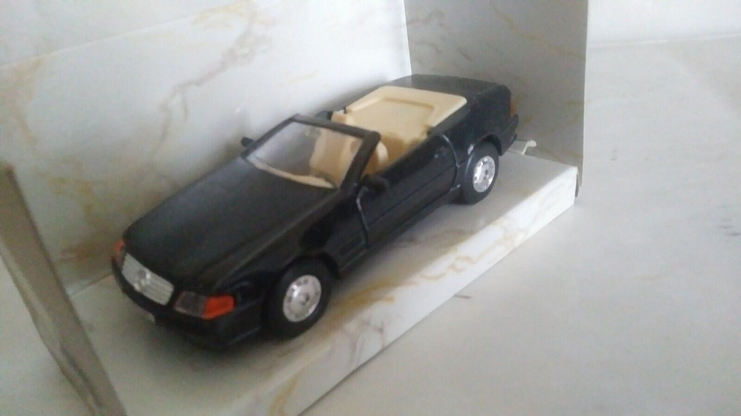 MERCEDES 500 SL MAISTO 1/43