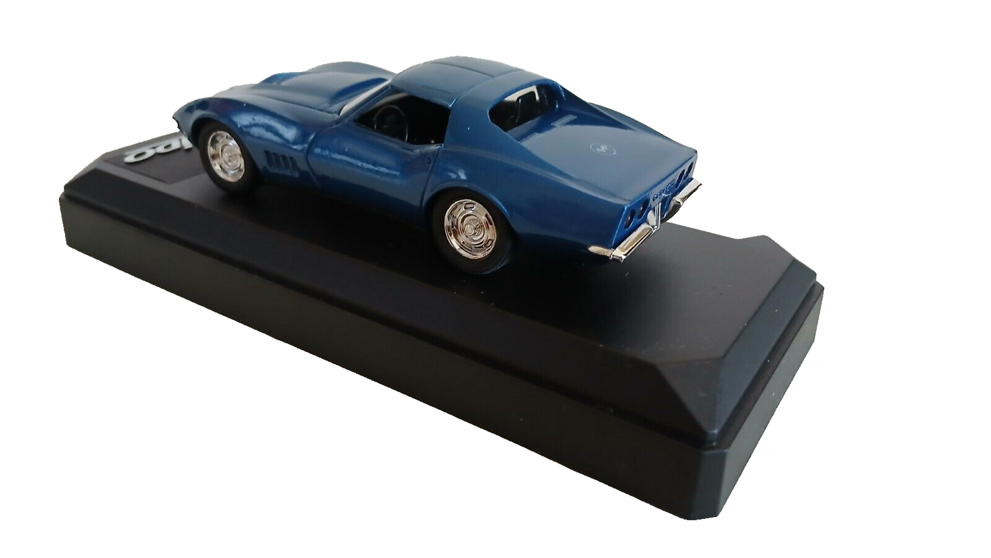 CHEVROLET CORVETTE 68 SOLIDO 1/43