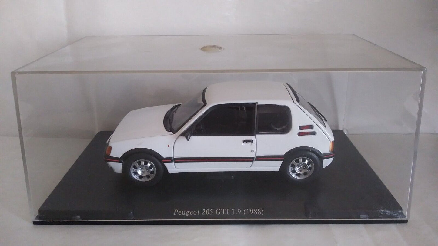 AUTO VINTAGE DELUXE COLLECTION 1/24 SCEGLI DAL MENU A TENDINA