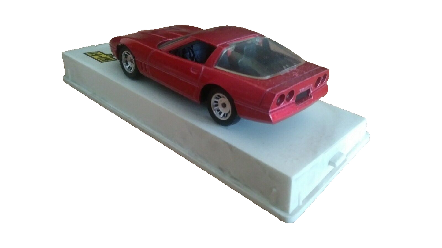 CHEVROLET CORVETTE SOLIDO 1/43