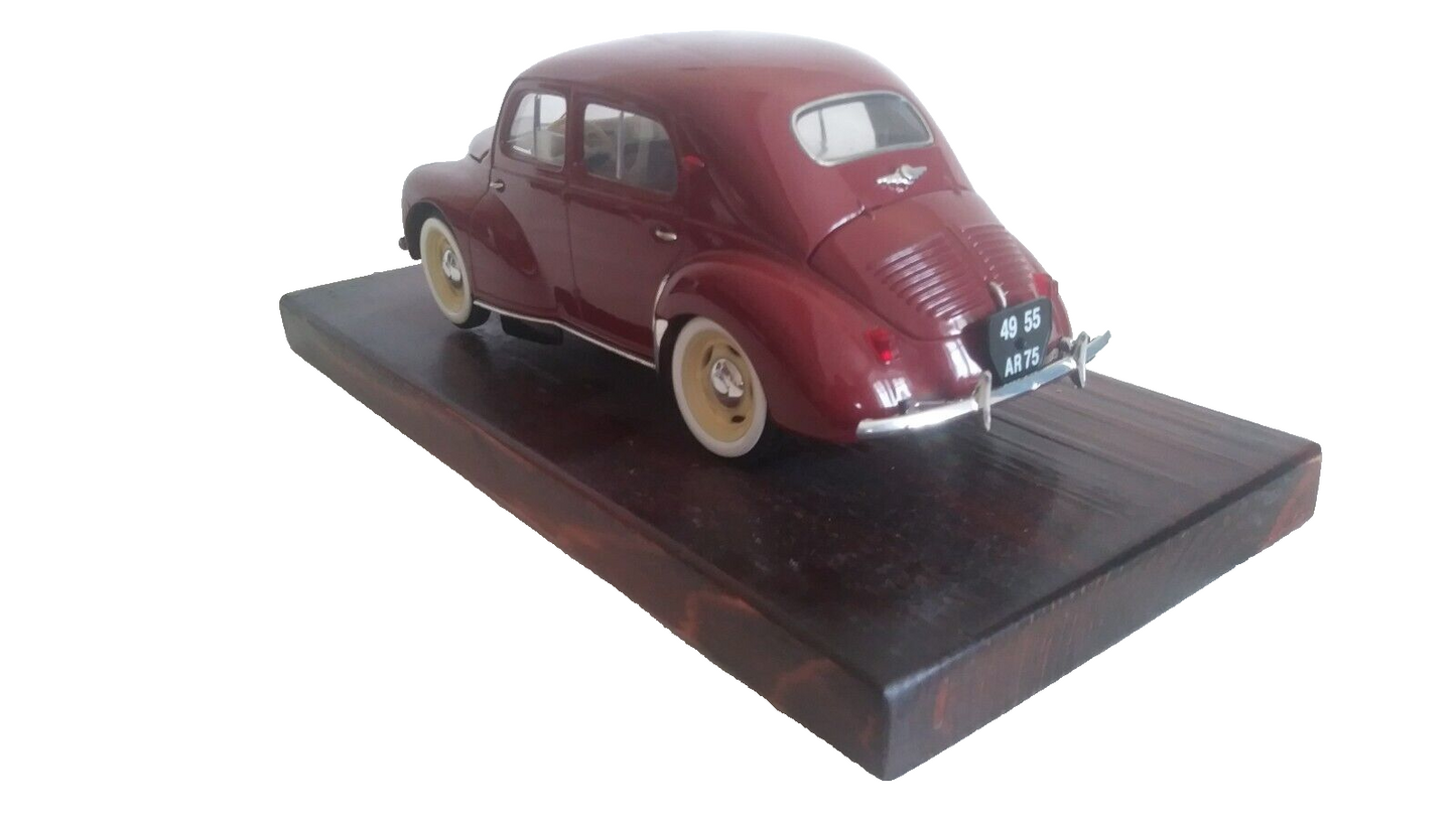 RENAULT 4CV SOLIDO SCALA 1/17