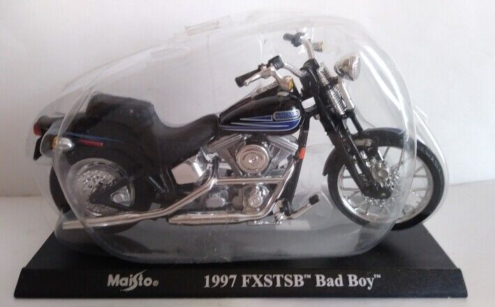 HARLEY DAVIDSON 1:18 SCEGLI DAL MENU A TENDINA