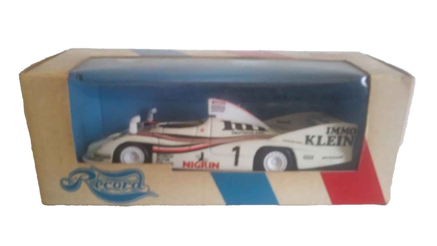 PORSCHE 936  "LUI" NURBURGRING 81 SOLIDO SCALA 1/43