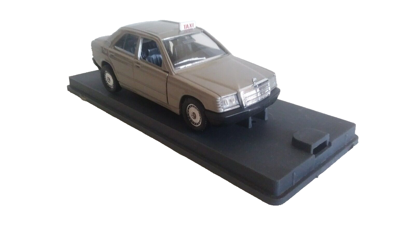 MERCEDES 190 TAXI-F VEREM 1/43