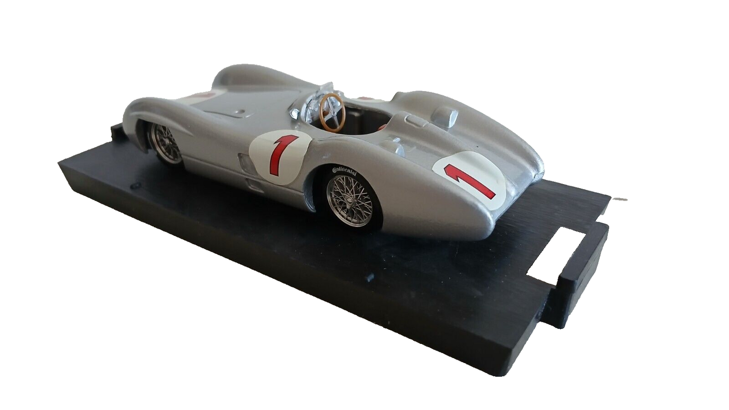 MERCEDES W196C GREAT BRITAIN GP 1954 BRUMM 1/43