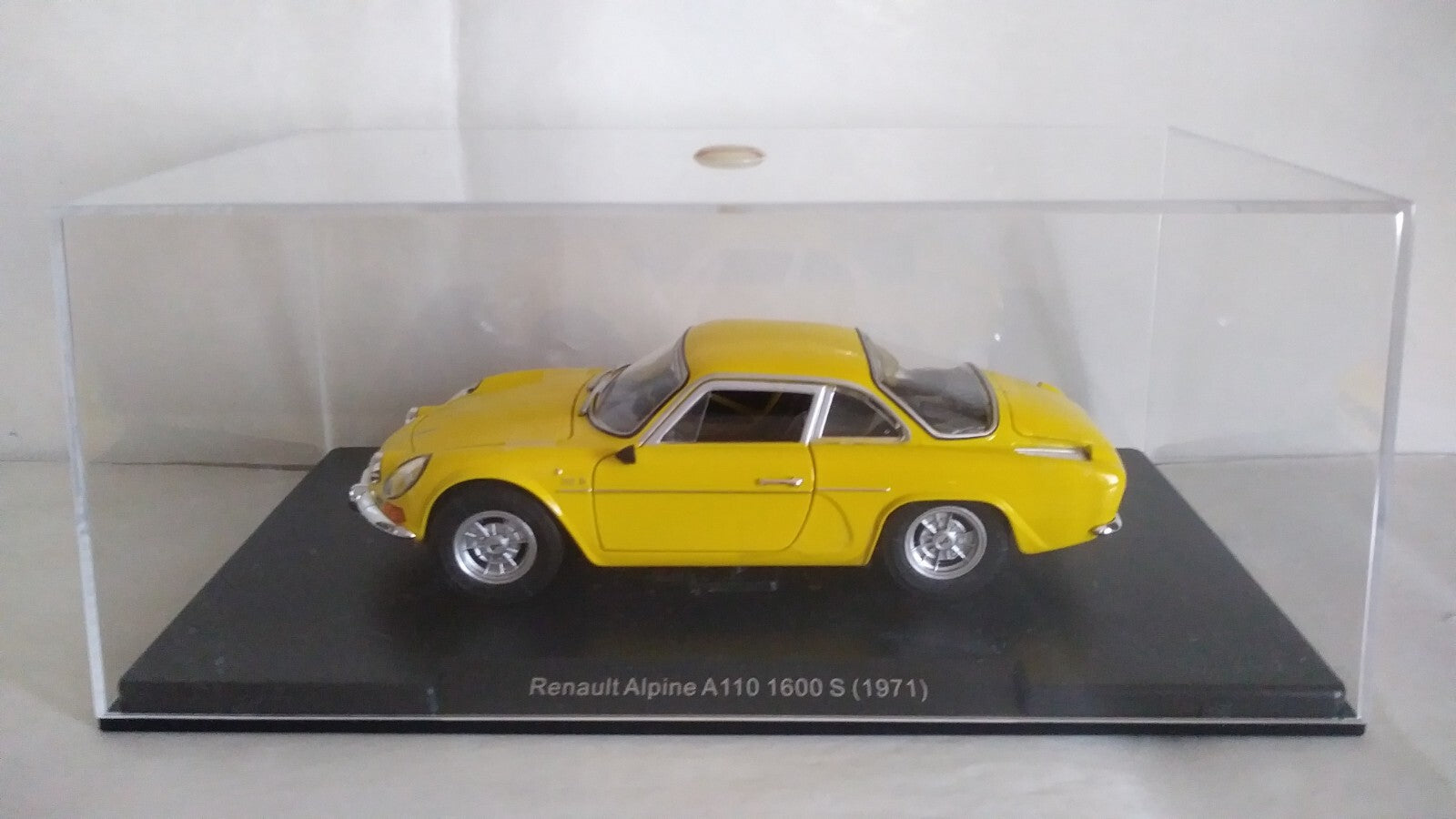 https://i.ebayimg.com/00/s/OTAwWDE2MDA=/z/LFwAAOSwAd5jyXIH/$_57.JPG?set_id=8800005007