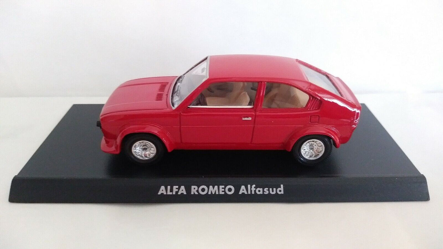 AUTO ITALIANE DA COLLEZIONE 1:43 SCEGLI DAL MENU A TENDINA