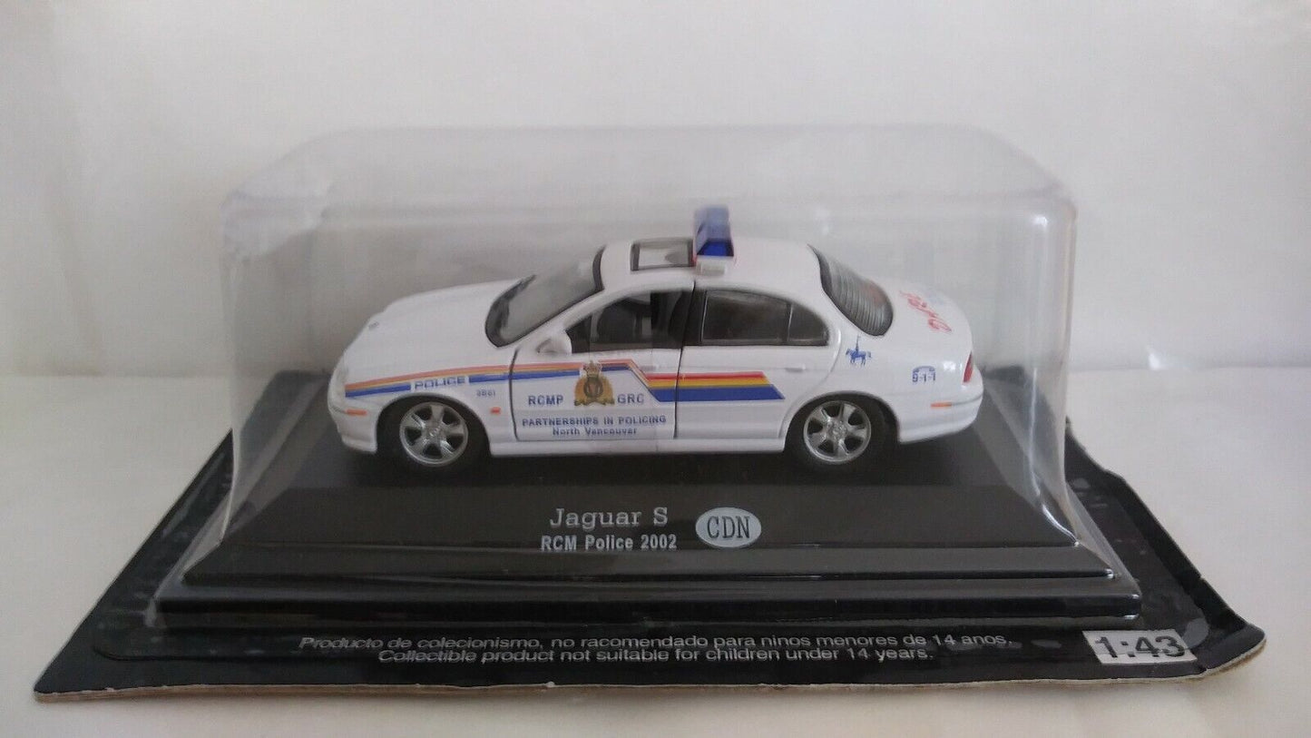 AUTO DELLA POLIZIA DA COLLEZIONE 1:43 SCEGLI DAL MENU A TENDINA