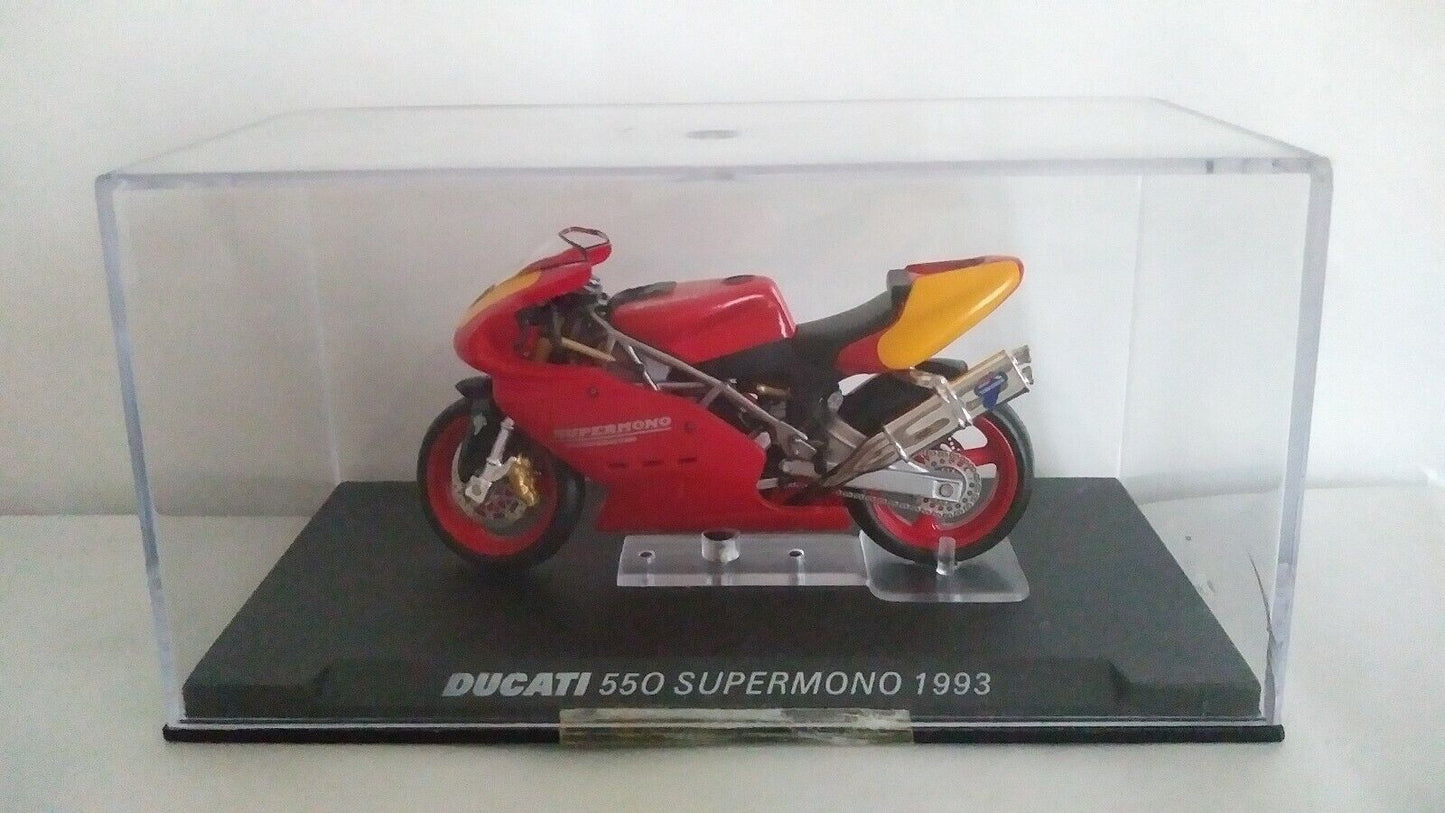 PASSIONE DUCATI 1:24 SCEGLI DAL MENU A TENDINA