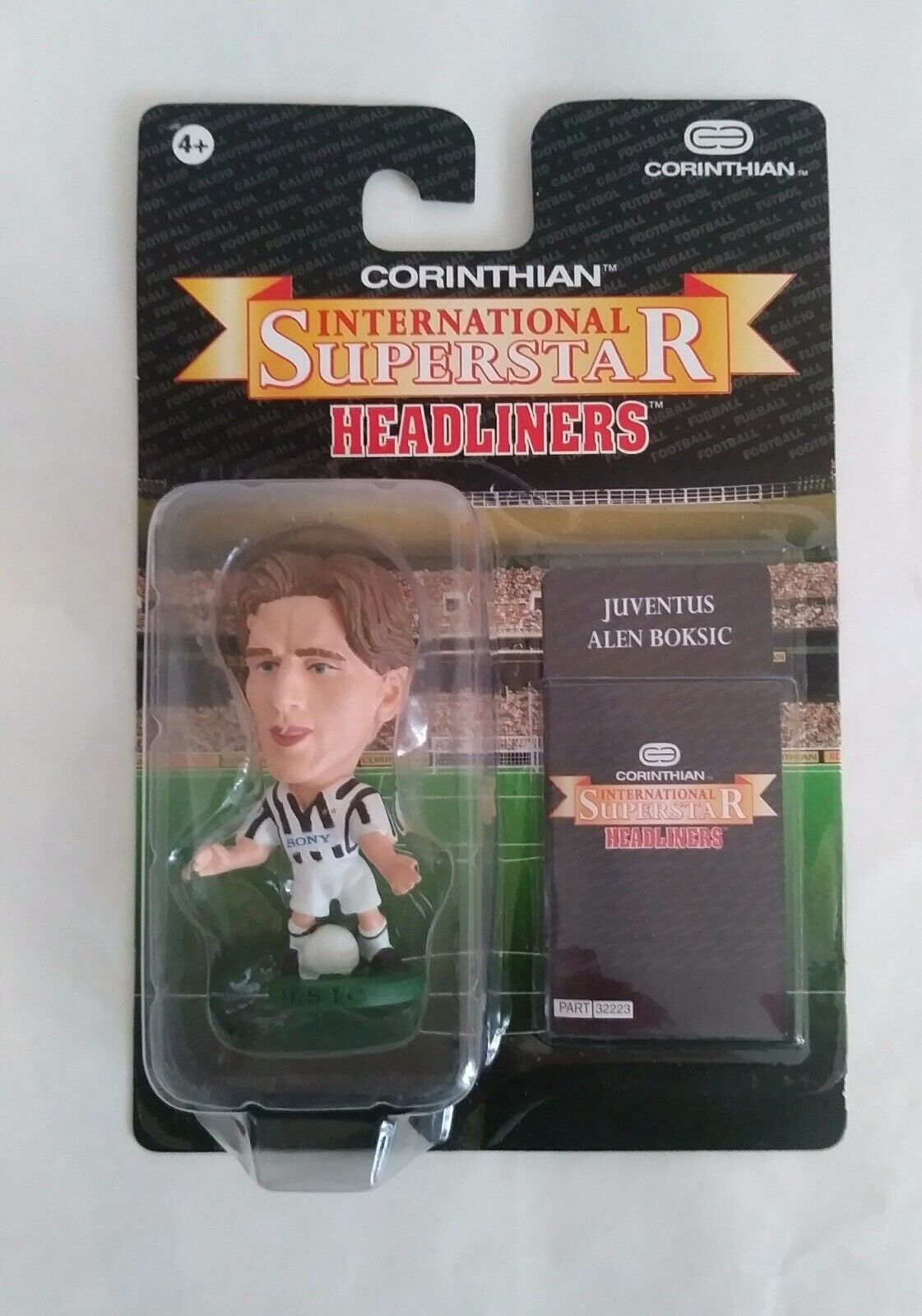 CORINTHIAN PROSTARS-SUPERSTARS SCEGLI LE ACTION FIGURES DAL MENU A TENDINA