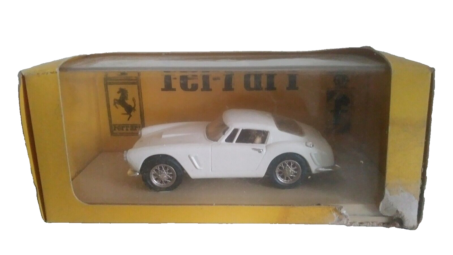 FERRARI 250 GT  "SWB" BERLINETTA SCAGLIETTI 1961 IDEA 3 SCALA 1/43