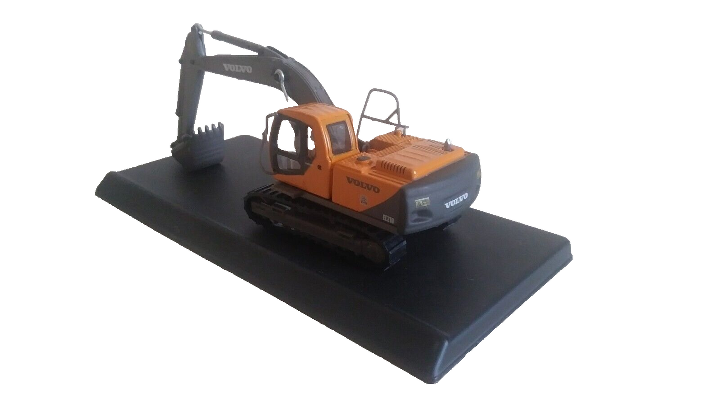 VOLVO EC210  SCALA 1/87