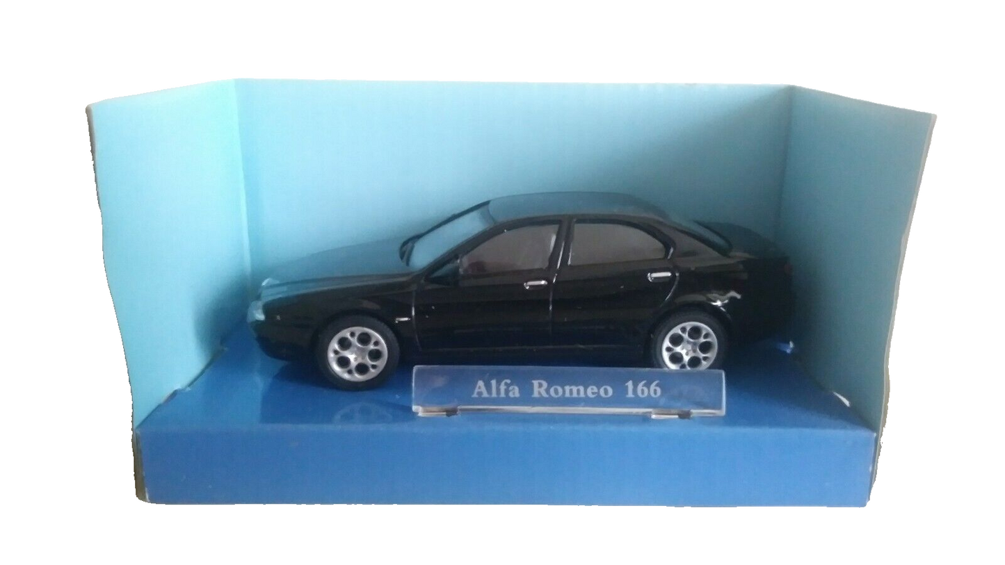 ALFA ROMEO 156 CARARAMA SCALA 1/43